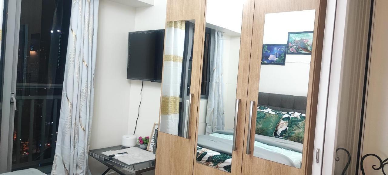 Aveline Suites Elite Rockwell View Acqua Private Residences Near Rockwell Makati Manila Exterior foto